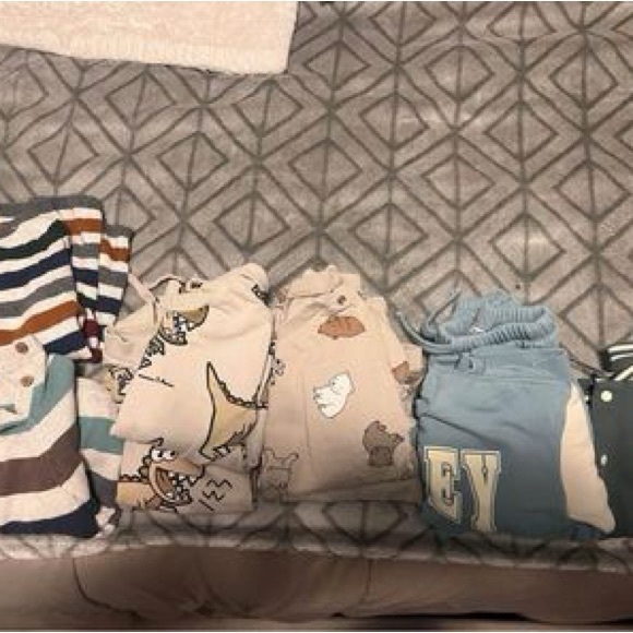 H&M Fall Outfits Size 2T - Picture 2 of 4